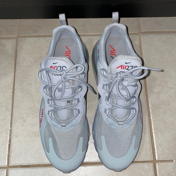 Air max 270 react “just do it” in wolf grey - Picture 2 of 11